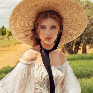 Meet your Posher, Diane